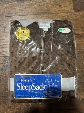 Halo Sleep Sack in Plushy Dots Velboa Brown New